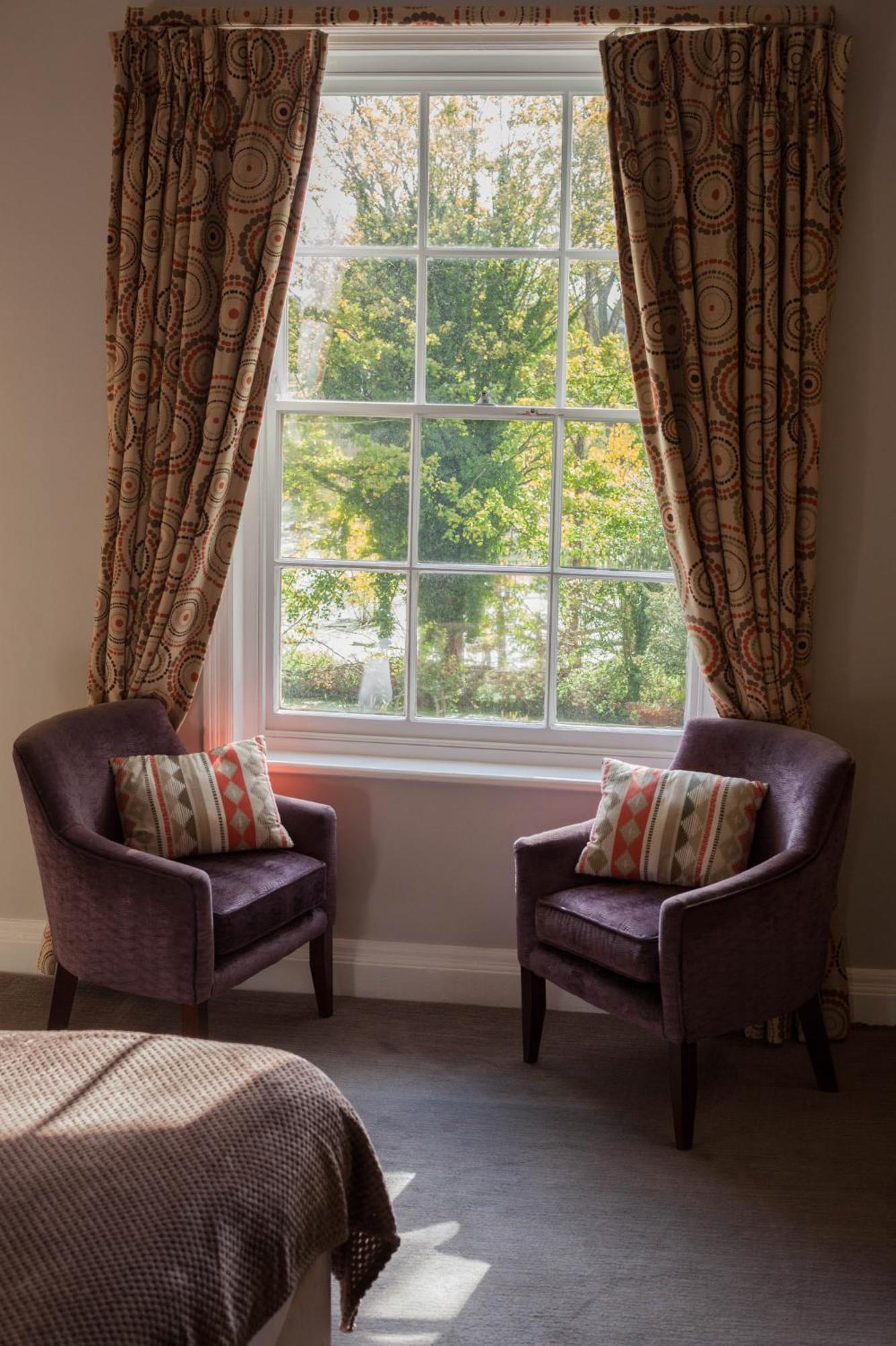 The Riverside House Hotel Mildenhall Extérieur photo