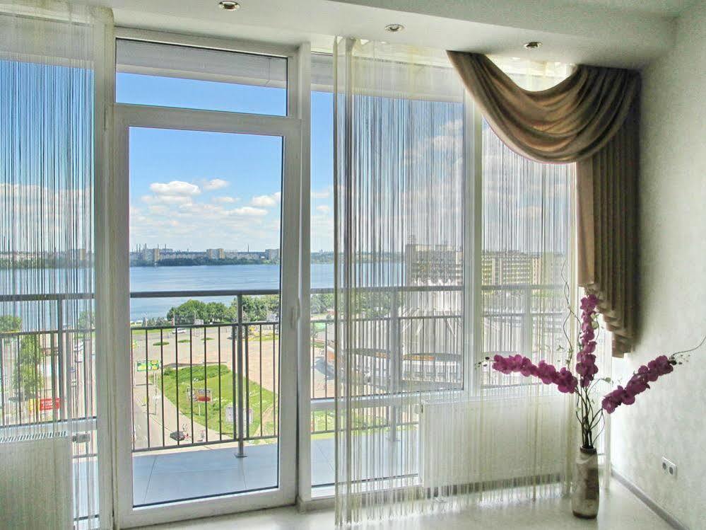 The Riverside House Hotel Mildenhall Extérieur photo